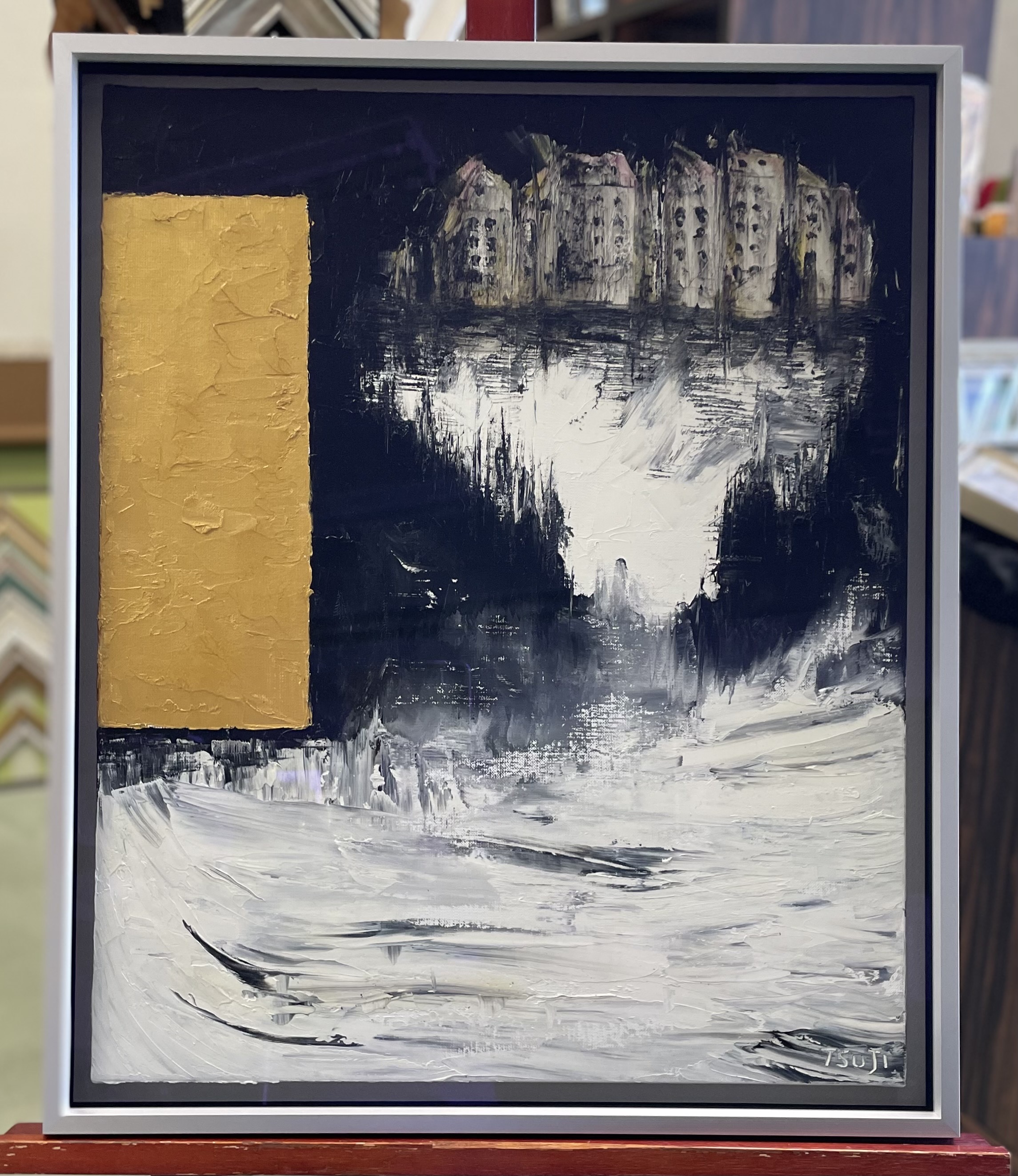 辻仁成さんの油彩芸術を大切に守りたい』 “ノンダメージ額装”という発想